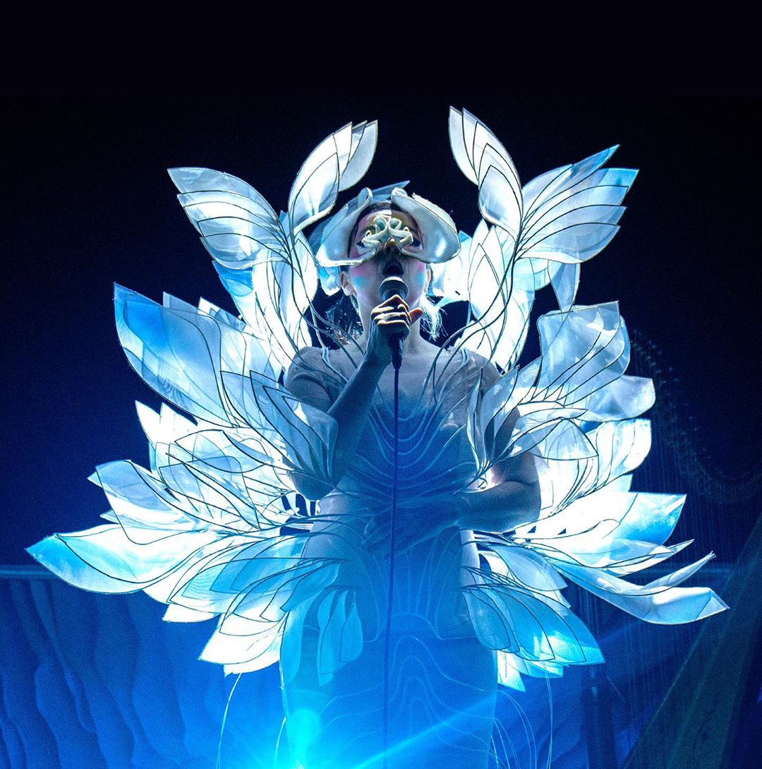 BJÖRK